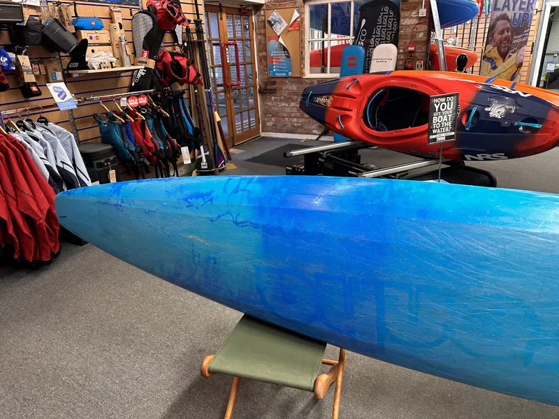 Pyranha 12R River Running Kayak Blue Crush Ex Demo-2