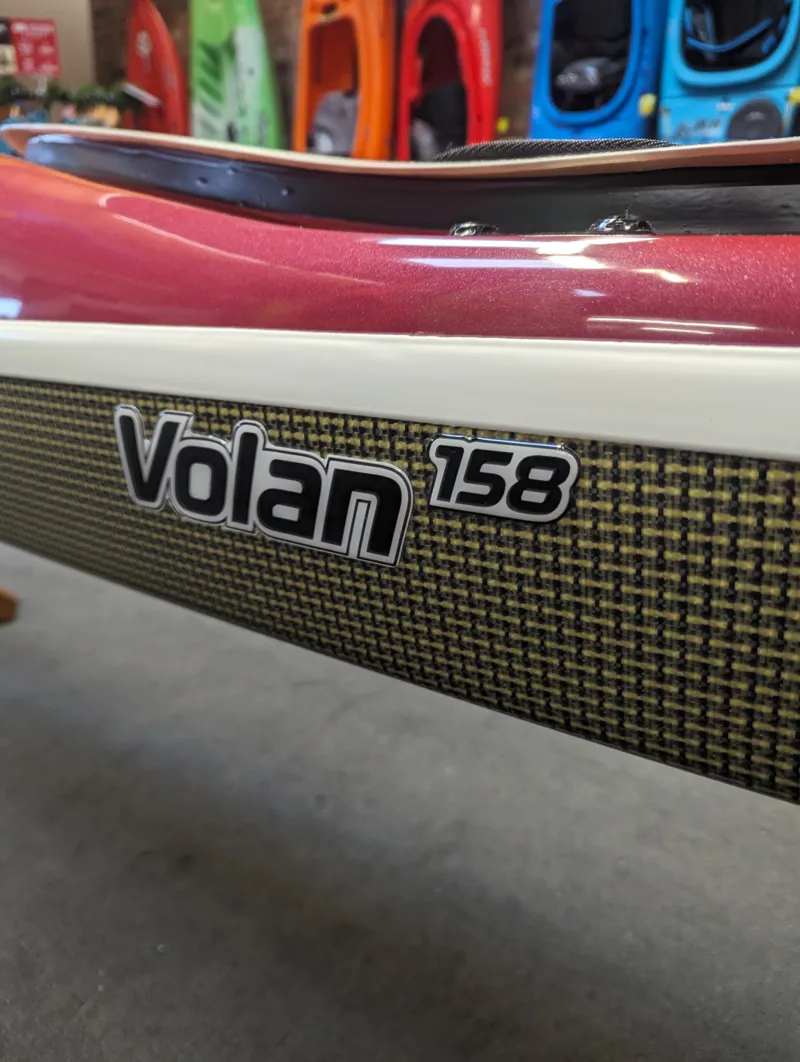 P and H Volan 158 Kevlar Carbon Infusion Clear Hull with Keel Strip in Cherry