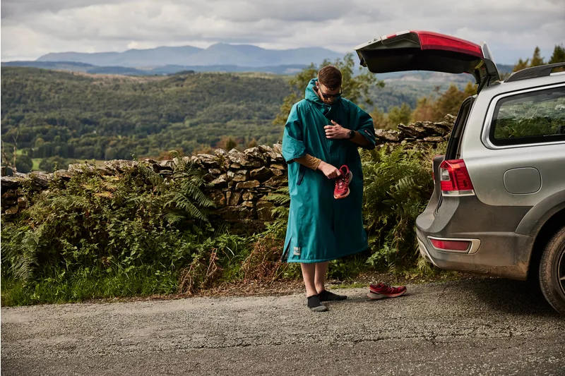 2024 Red Paddle Co Pro Long Sleeved Changing Robe in Teal-6