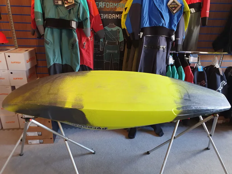 2023 Pyranha Ozone Freeride Whitewater Medium Smoking Gecko EX DEMO-2