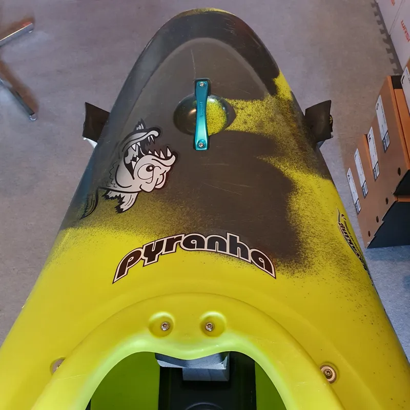 2023 Pyranha Ozone Freeride Whitewater Small Smoking Gecko EX DEMO-5