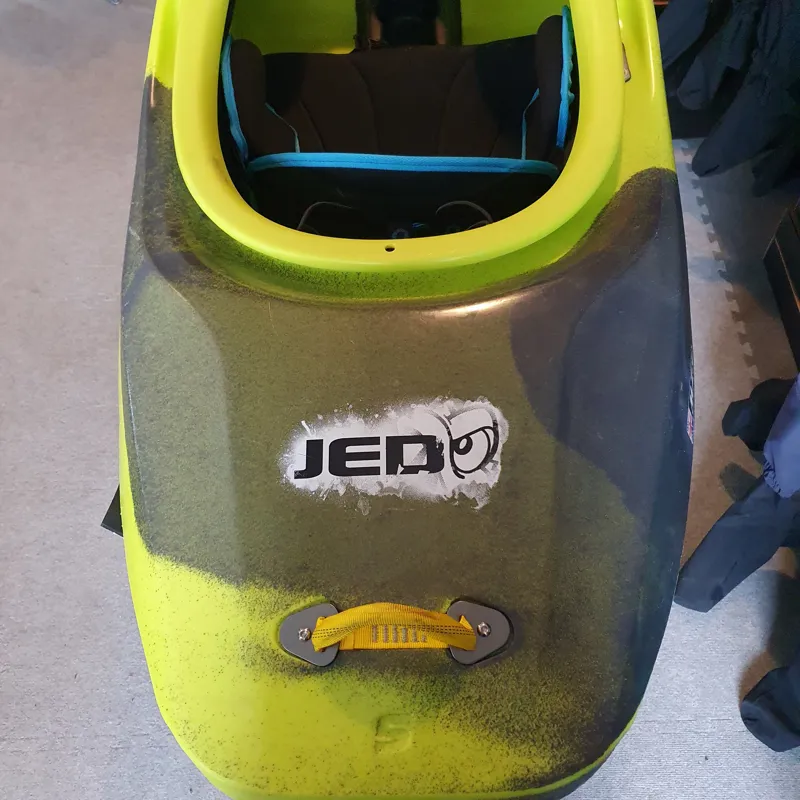 2023 Pyranha Jed Freestyle Whitewater Smoking Gecko Small EX DEMO-3
