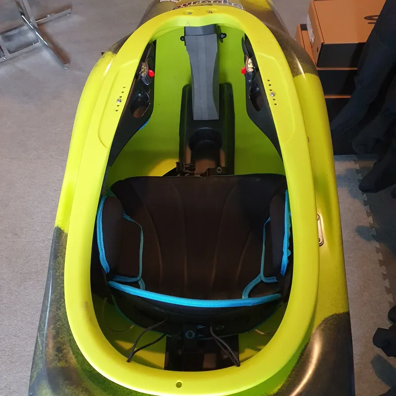 2023 Pyranha Jed Freestyle Whitewater Smoking Gecko Small EX DEMO-4