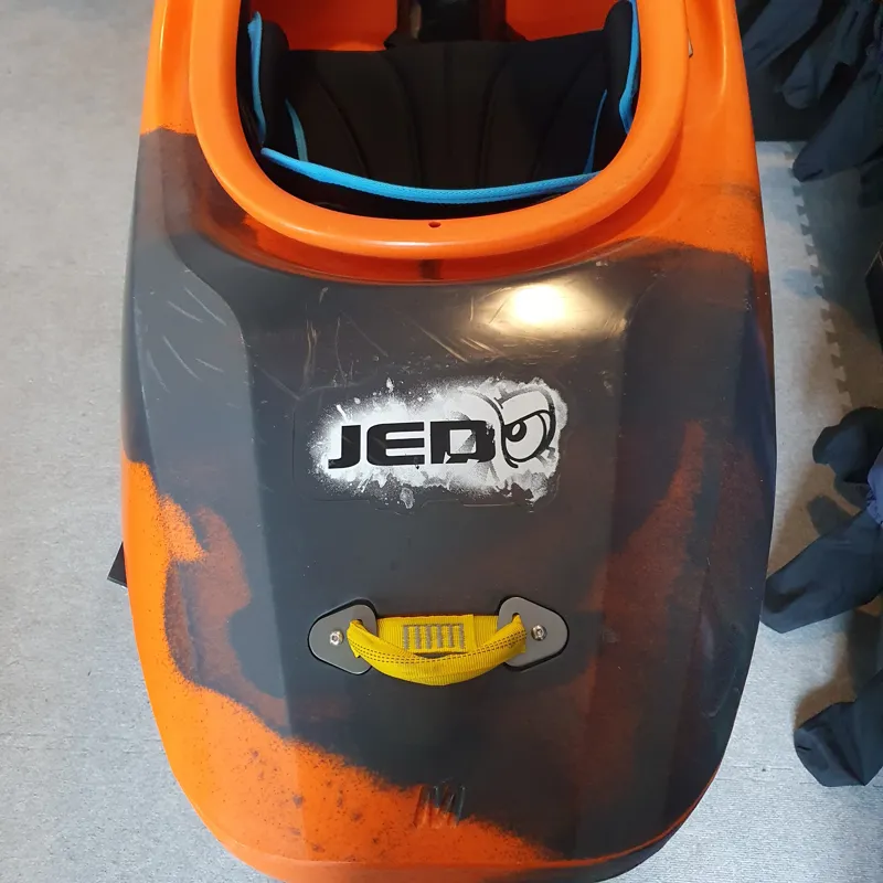 2023 Pyranha Jed Freestyle Whitewater Fire Ant Medium EX DEMO-3