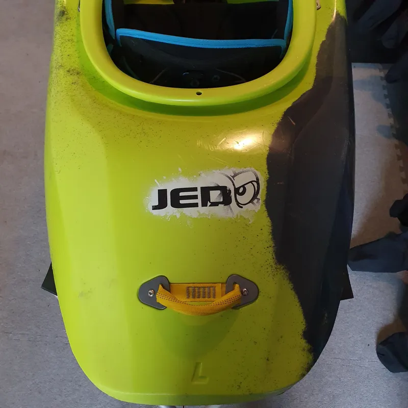 2023 Pyranha Jed Freestyle Whitewater Smoking Gecko Large EX DEMO-3