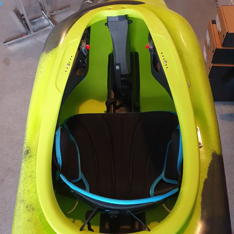 2023 Pyranha Jed Freestyle Whitewater Smoking Gecko Large EX DEMO-4