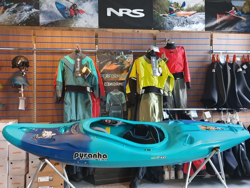 2024 Pyranha Scorch Whitewater River Running Kayak Medium Teal/Navy-1