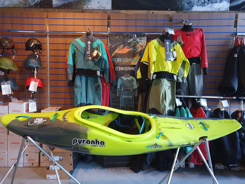 2023 Pyranha Ripper 2 Smoking Gecko Small Whitewater Kayak EX DEMO-1