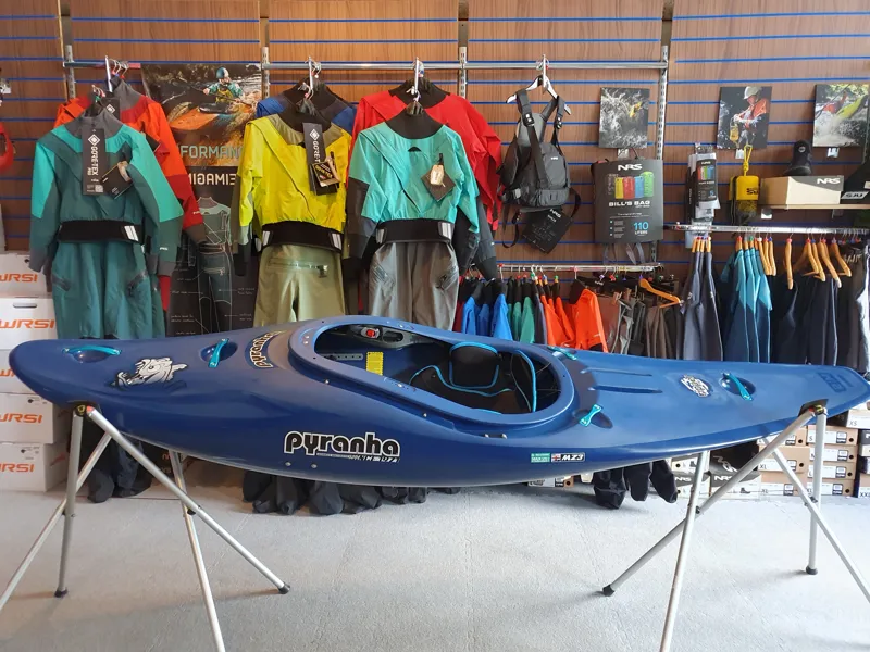 Pyranha Kayaks Ripper 2 Medium Down River Half Slice in Stout 2-1