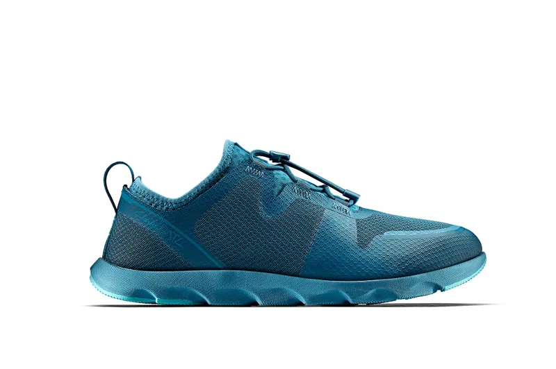 Clarks on sale aqua shoes