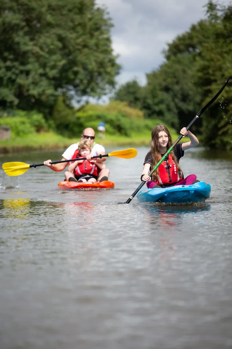 2023 Pyranha Surfjet 2.0 Family Fun Beach Sit on Top Fire Ant-8