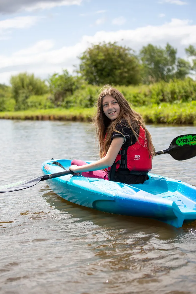 2023 Pyranha Surfjet 2.0 Family Fun Beach Sit on Top Fire Ant-9