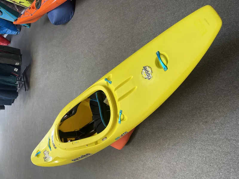 2023 Pyranha Ripper 2 Medium Down River Half Slice Yellow-4