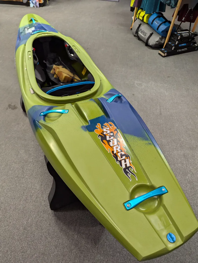 2025 Pyranha Scorch Medium Whitewater Kayak in Custom Colours-10