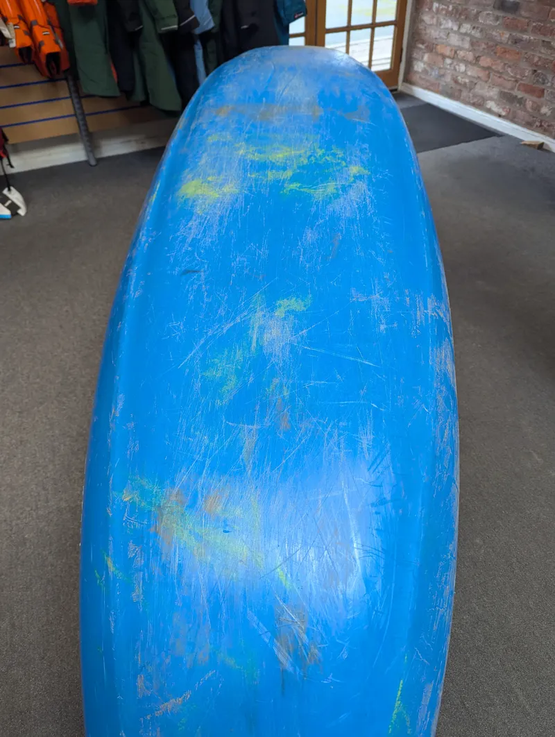 Second Hand Dagger Code Creek Spec Whitewater Kayak size Small-13