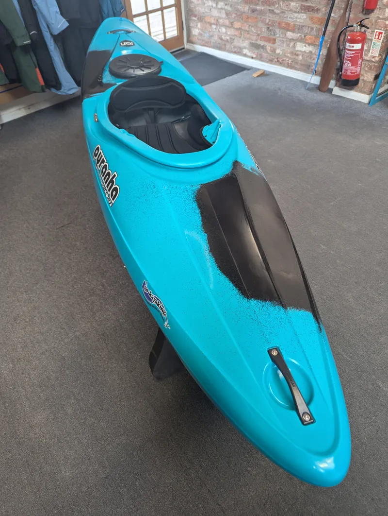 2025 Pyranha Ion Compact Adventure Kayak in Custom Colours Medium/Large-3