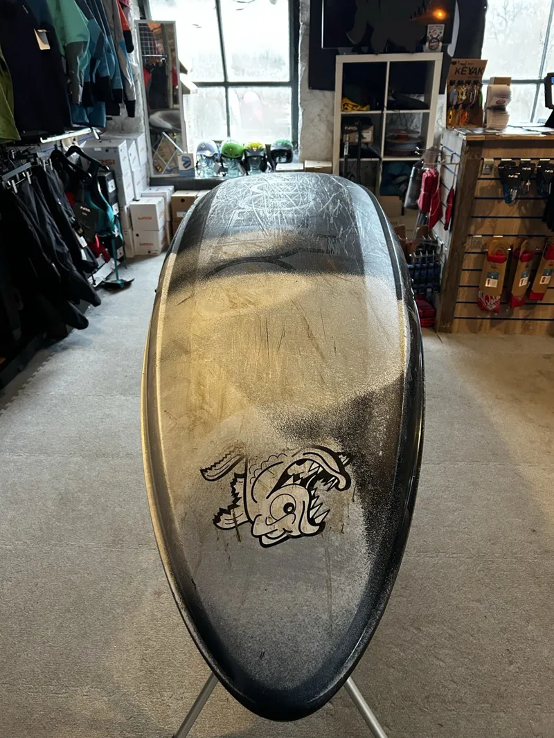 2025 Pyranha Kayaks ReactR Medium Elite Ex Demo Black/White Used-4