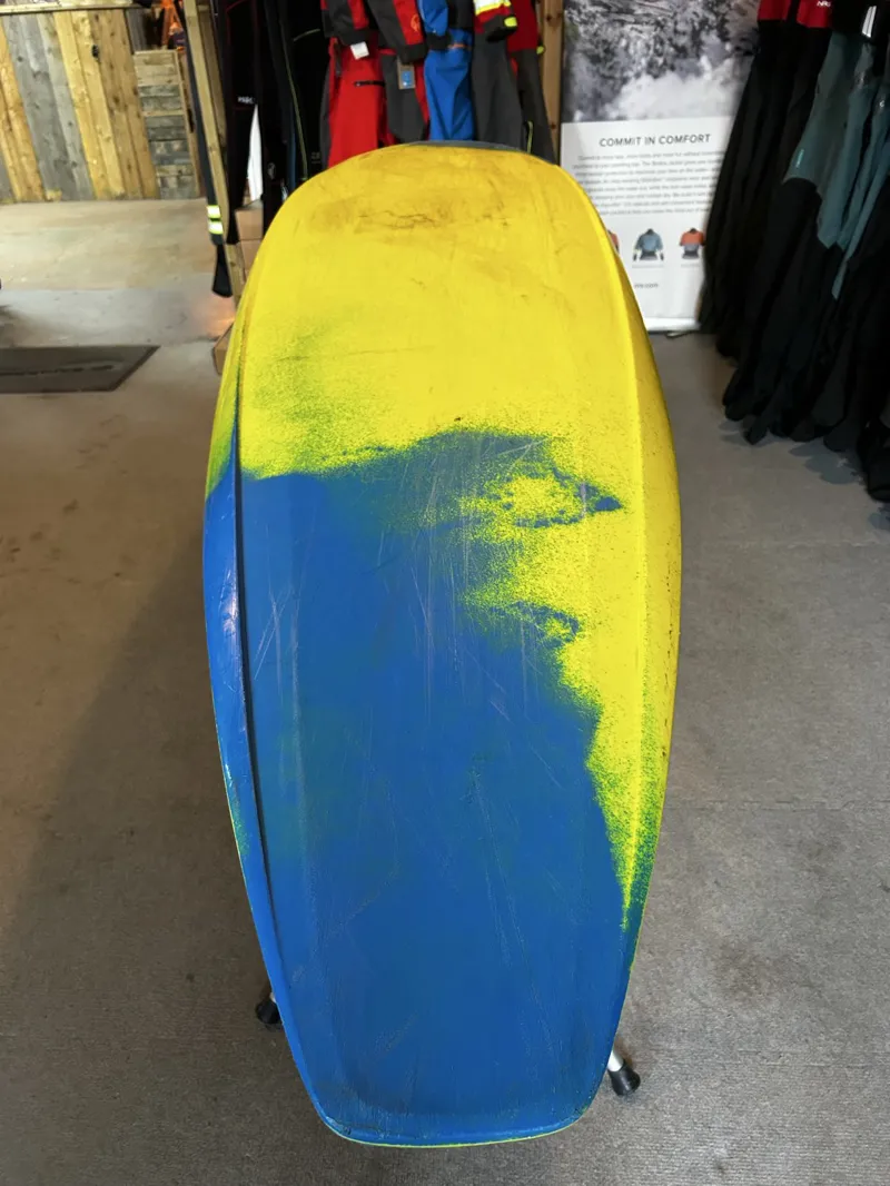 2025 Pyranha Kayaks Ripper 2 Large Elite Ex Demo Yellow/Navy-4