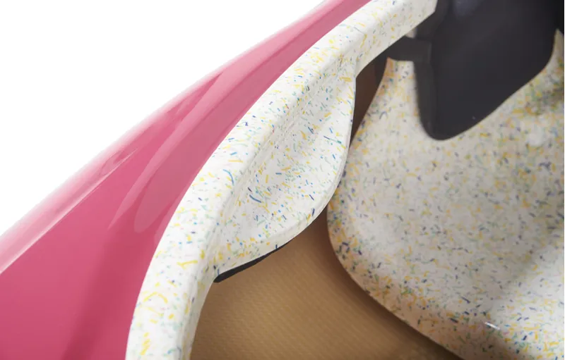 P+H Sea Kayaks Volan 162 Performance Pink/Ice Cream-5