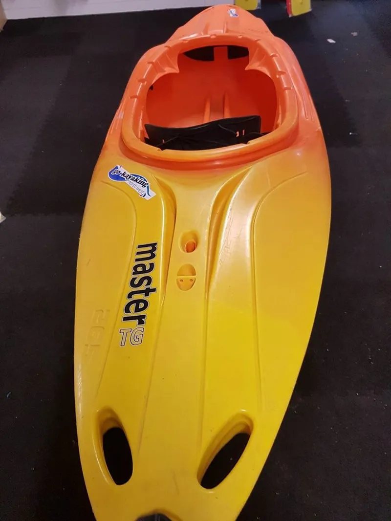 Second Hand Pyranha Master 265 TG-1