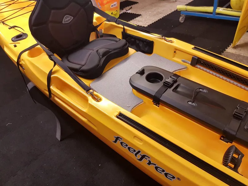 Feel Free Moken 12.5 Angler Yellow-3