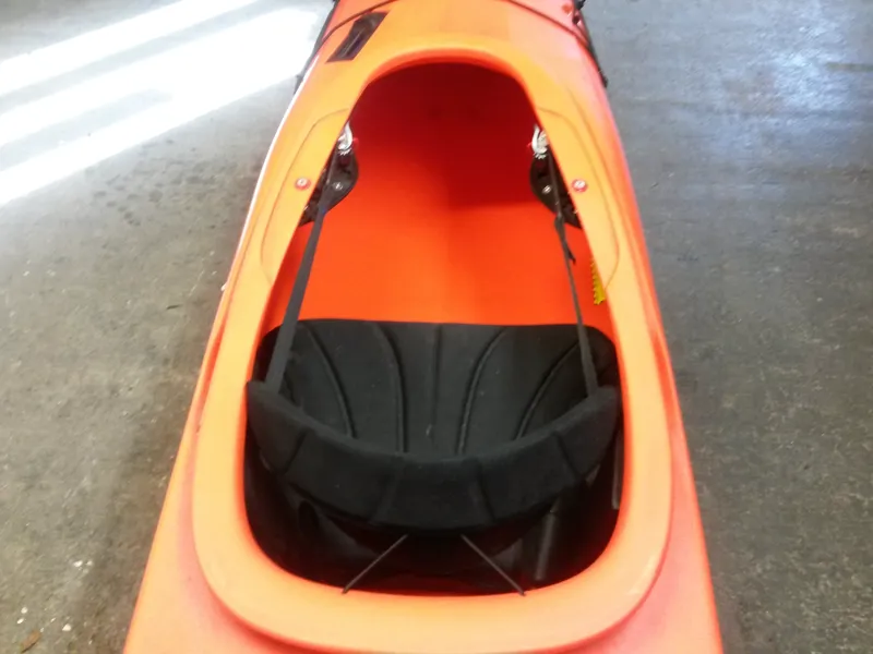 Ex Display Venture Jura MV Kayak in Orange with Skudder-2