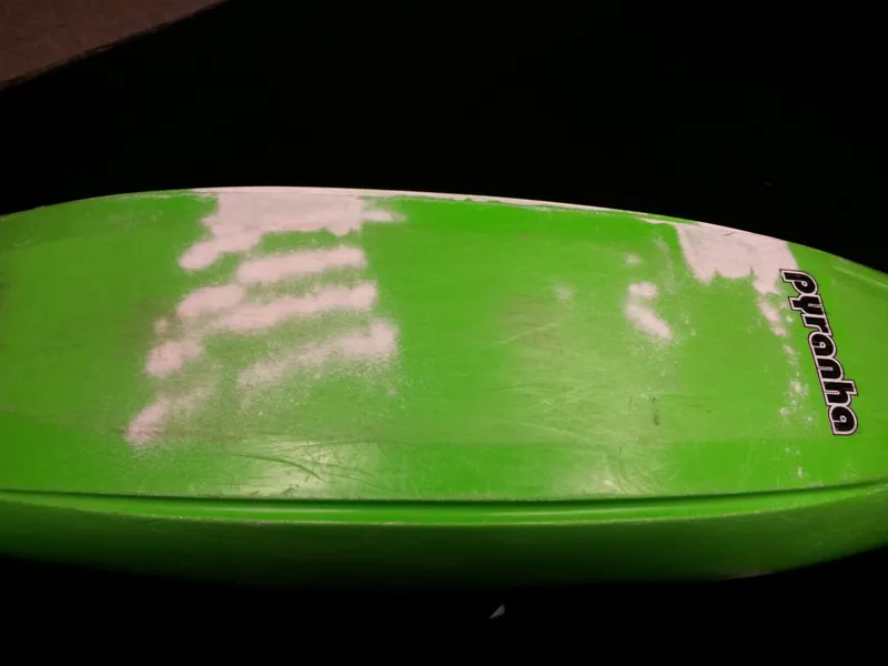 Second Hand Pyranha Recoil Large C 30 Green and White-3