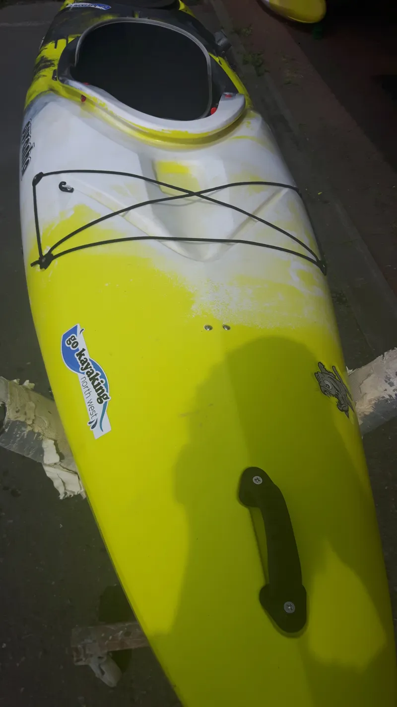 Ex Demo Pyranha Fusion Large - River Tour Seat-1