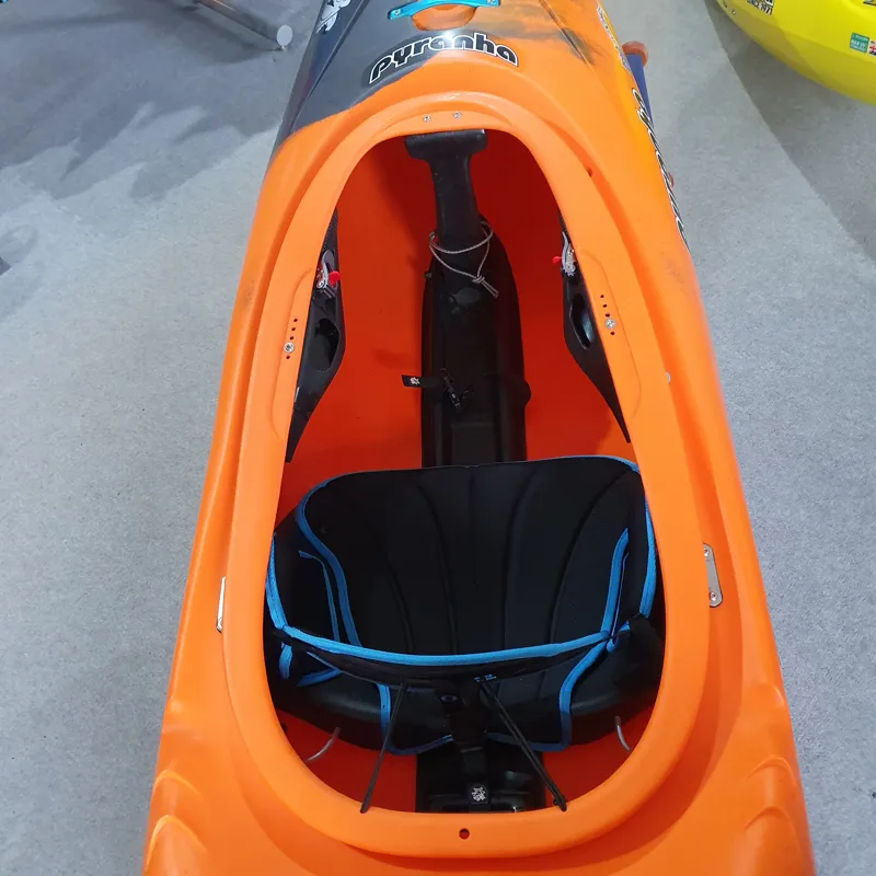 2023 Pyranha Machno Fire Ant L Whitewater Kayak EX DEMO-4