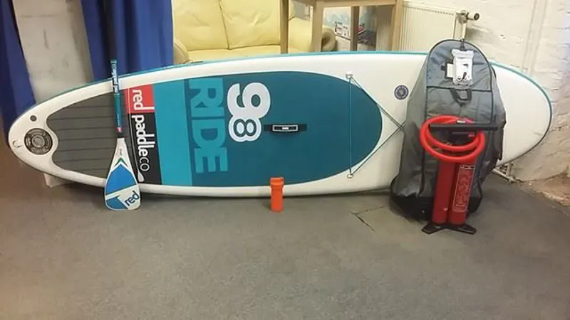 Red Paddle Co Ride 9 ft 8 inch Complete 2017 Package - Ex Demo