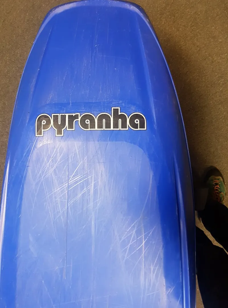 Ex Demo Pyranha Sub Seven-0 M/L Surf/River Play Boat-5