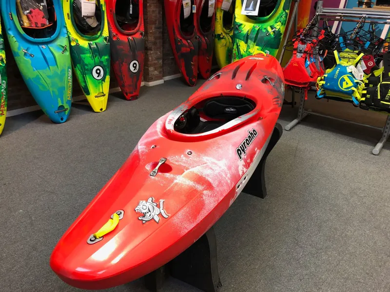 2017 Pyranha Shiva C30 Large - LAST EVER ONE-3