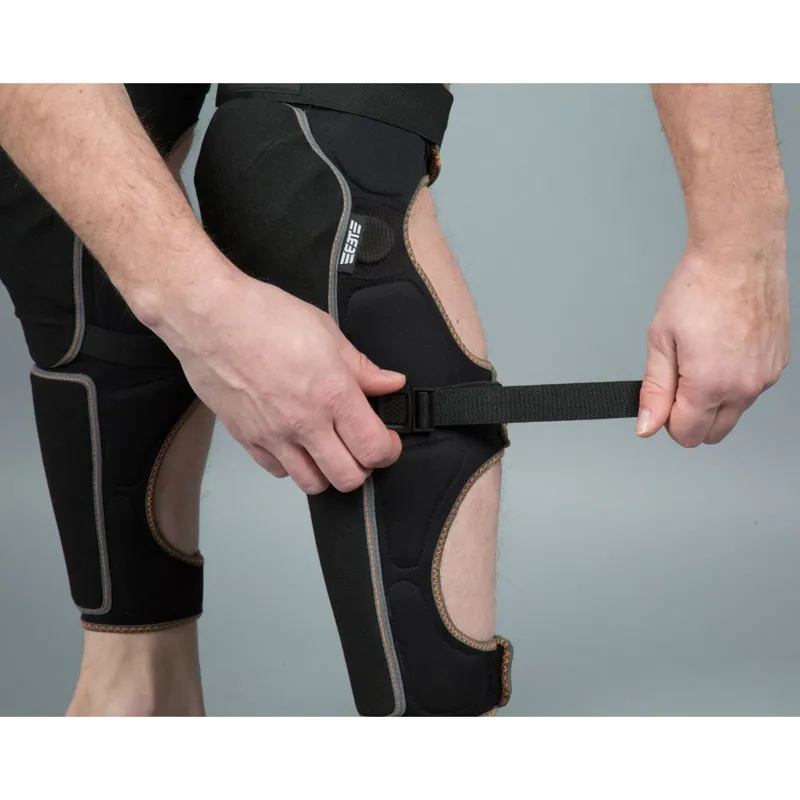 2021 WRSI Animas SUP Knee Shin Pads-5