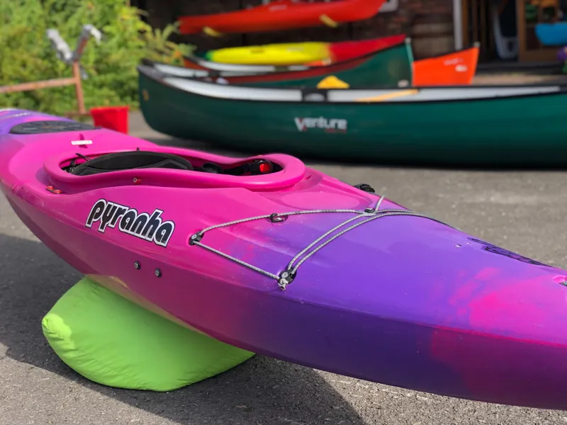 Ex Demo Pyranha Fusion II Small - Connect-5