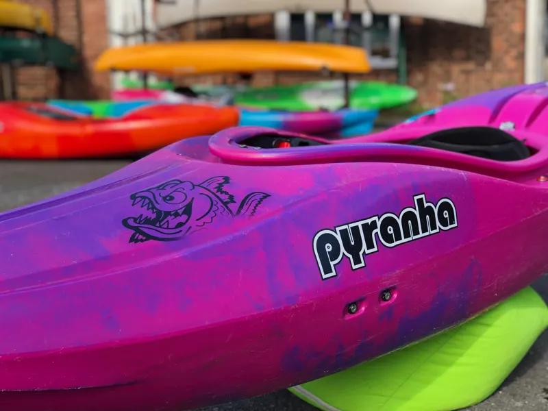 Ex Demo Pyranha 9R I Medium FREE SHIPPING-2