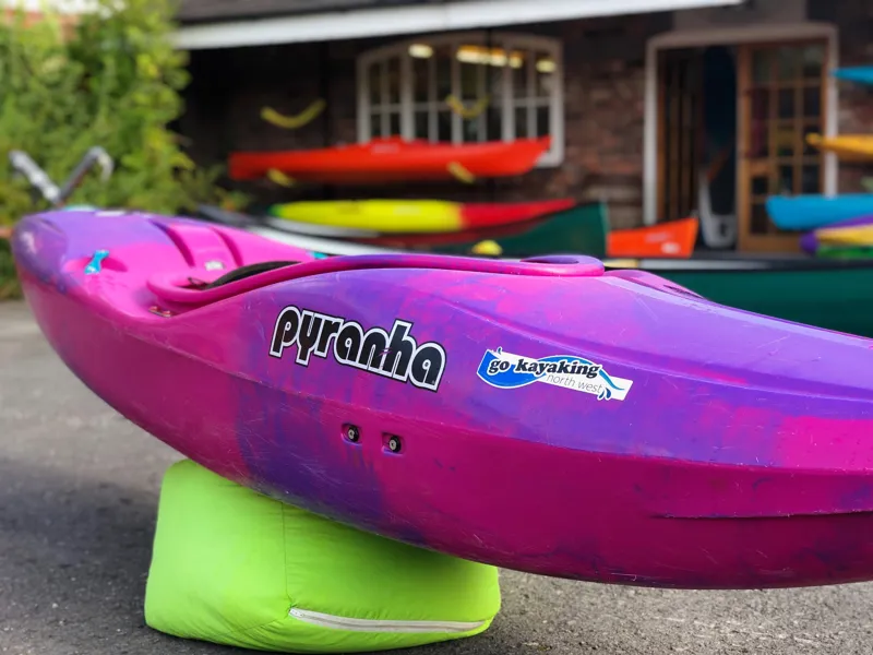 Ex Demo Pyranha 9R I Medium FREE SHIPPING-4