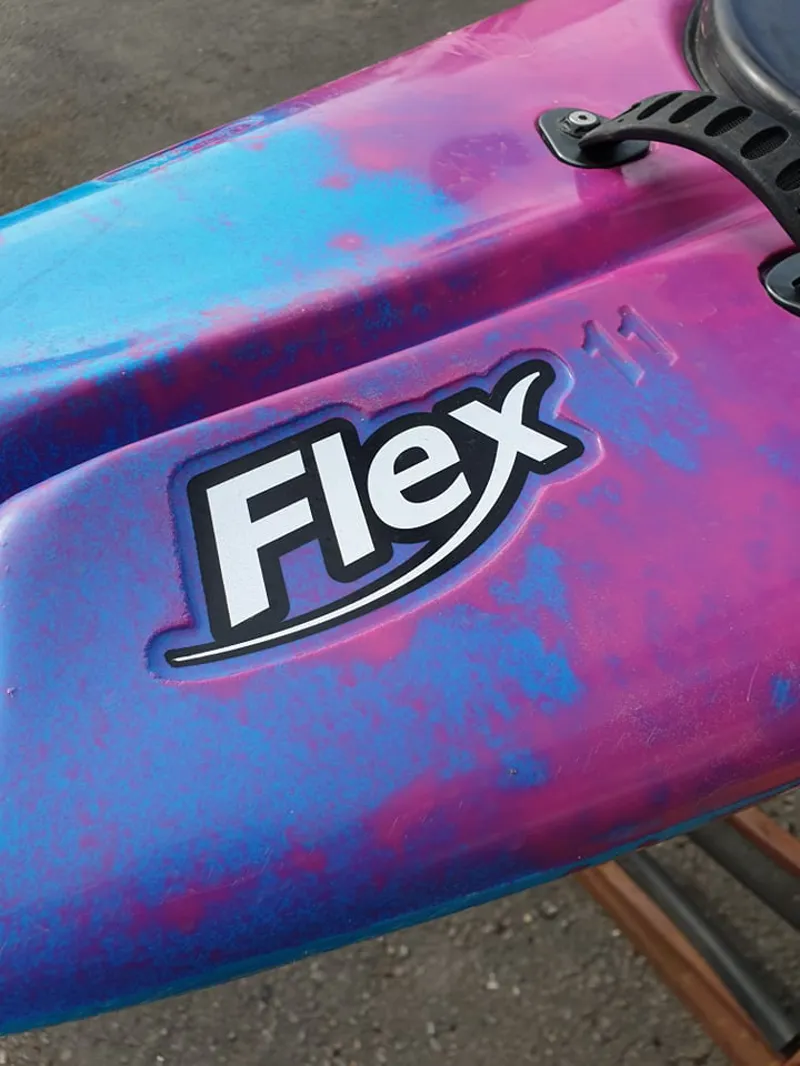 Ex Demo Venture Flex 11 with Skeg FREE SHIPPING