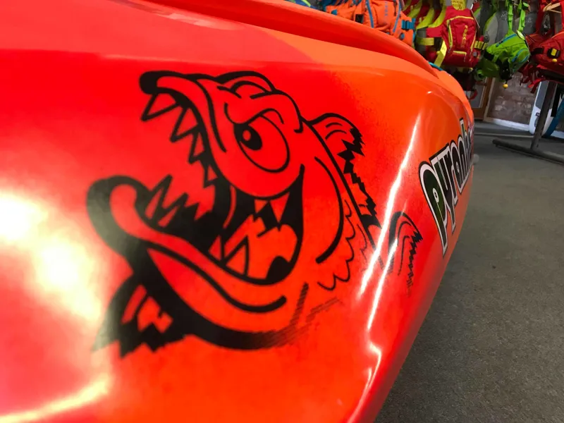 Pyranha 9R II Large Orange Soda - Factory 2nd. FREE SHIPPING-3