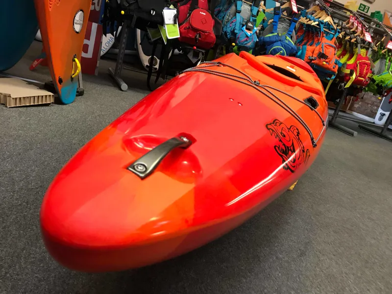 Pyranha Fusion II Medium Connect - Factory 2nd FREE SHIPPING-1