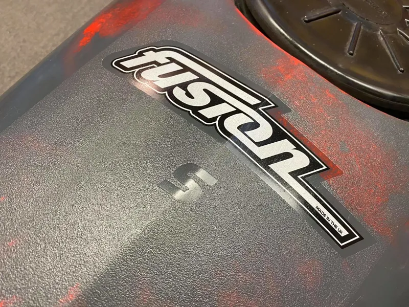 2019 Pyranha Fusion Small - Factory 2nd FREE SHIPPING