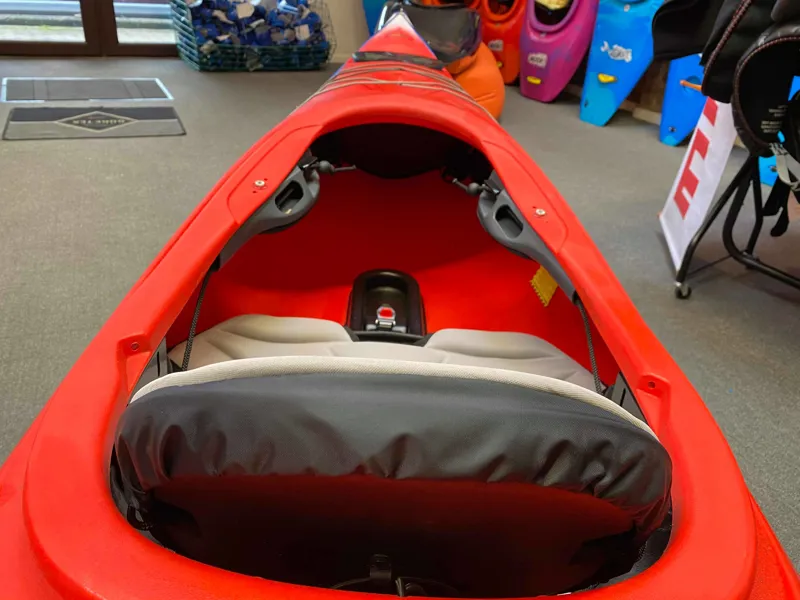 2019 Venture Kayaks Islay 14 Skeg - Ex Demo FREE SHIPPING-3