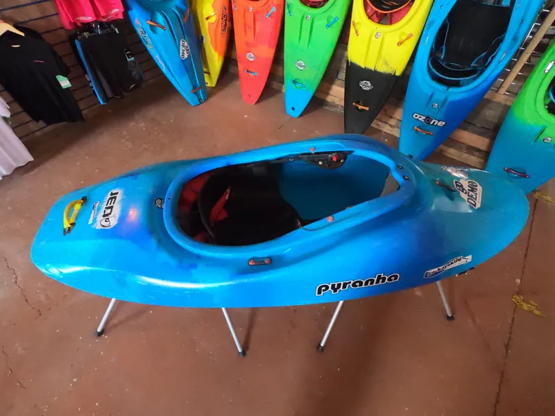 Pyranha Jed Large Connect Outting in Blue Crush - Ex Demo-2