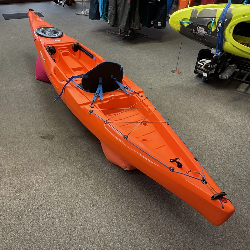 2022 Venture Kayaks Islay 14 Sit on Top Touring Kayak Ex demo-5