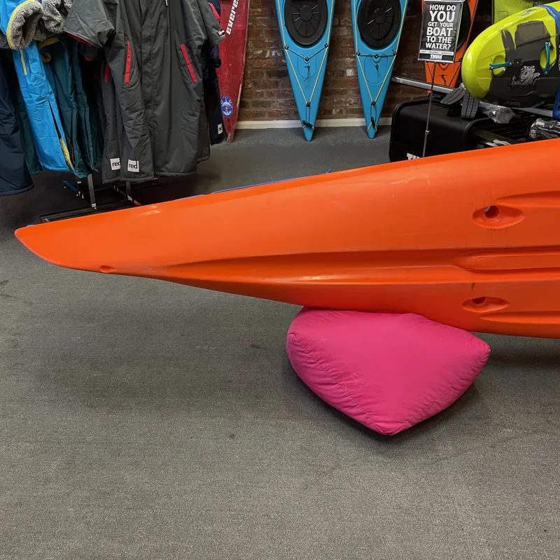 2022 Venture Kayaks Islay 14 Sit on Top Touring Kayak Ex demo-10
