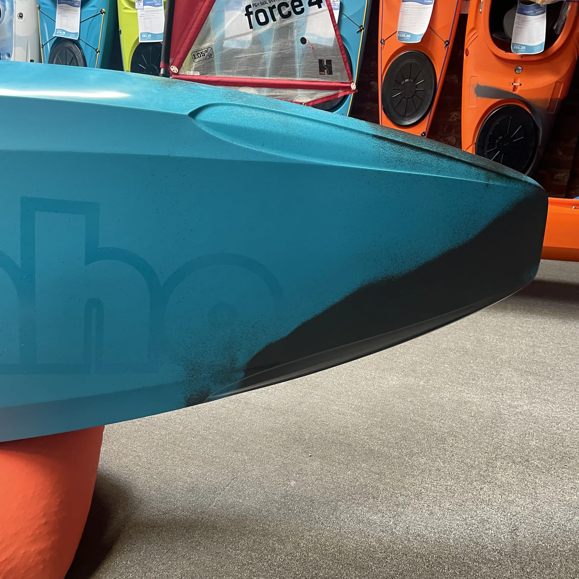 Pyranha Ozone Large Freeride Whitewater Kayak - Blue Jay