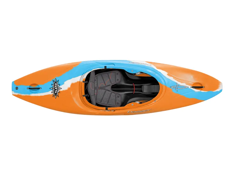 2021 Dagger Kayaks GTS 7.5 All Round White Water Kayak in Action