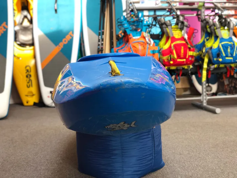 Used Pyranha Karnali Blue Connect 30 Large-3