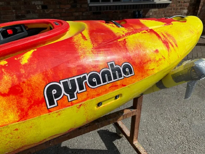 Pyranha Machno Large Yelow Green Red - Ex-Demo-2