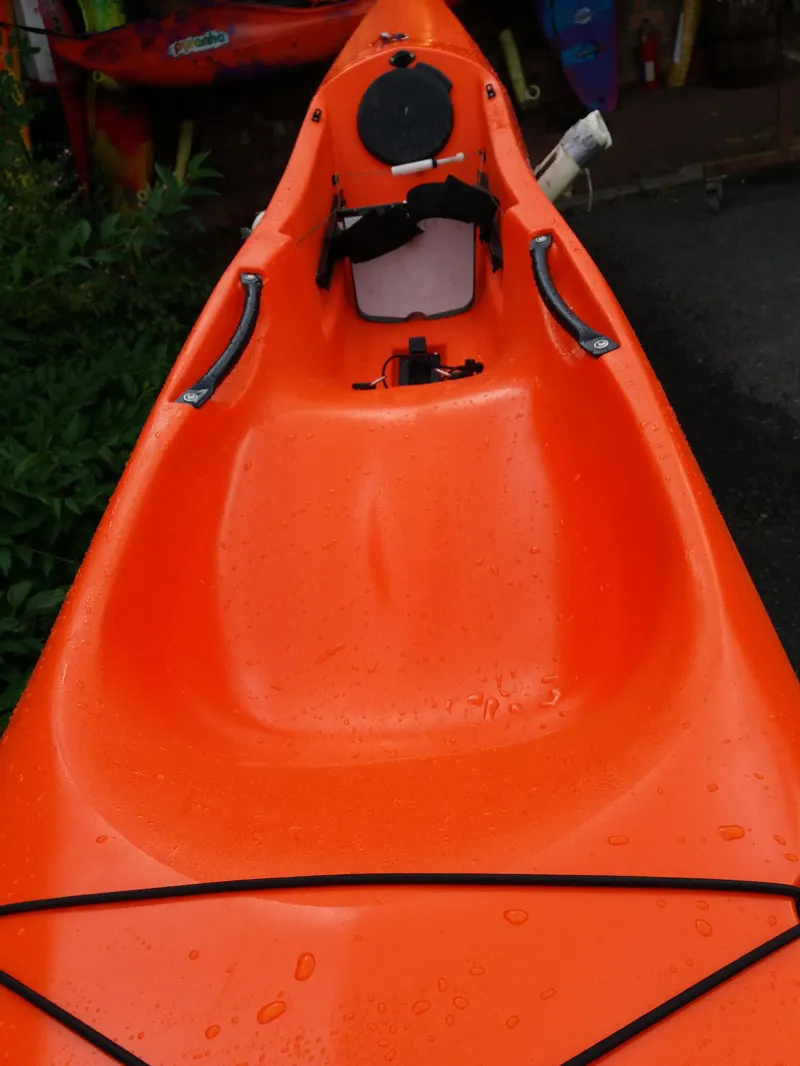 Pyranha Octane Surf Ski Ex Demo Jaffa Overstern-3