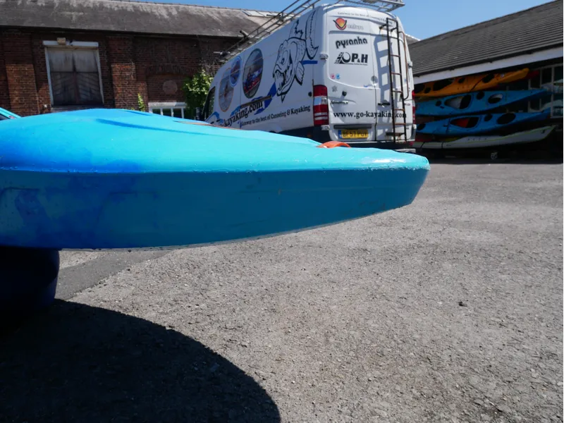 19 Burn III M Blue Crush Stout 2 Ex Demo-5